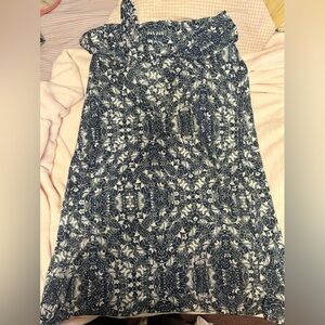 blue flower skirt!